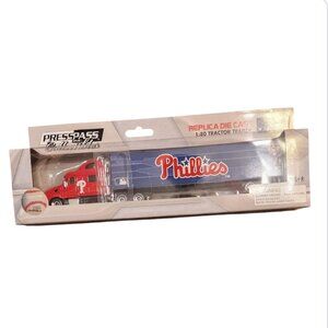 MLB Team Collectible - 2012 Philadelphia Phillies Die Cast Tractor Trail…